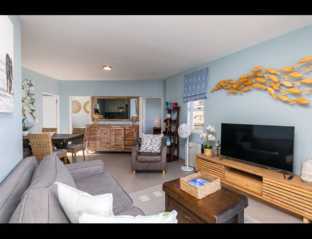 2 BEDROOM APARTMENT FOR SALE IN BEACHFRONT